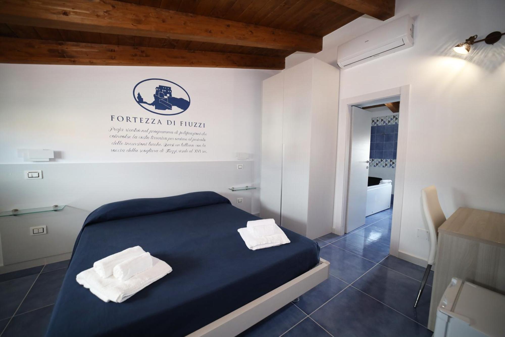 プラーイア・ア・マーレ Praja Vecchia Bed & Breakfast エクステリア 写真